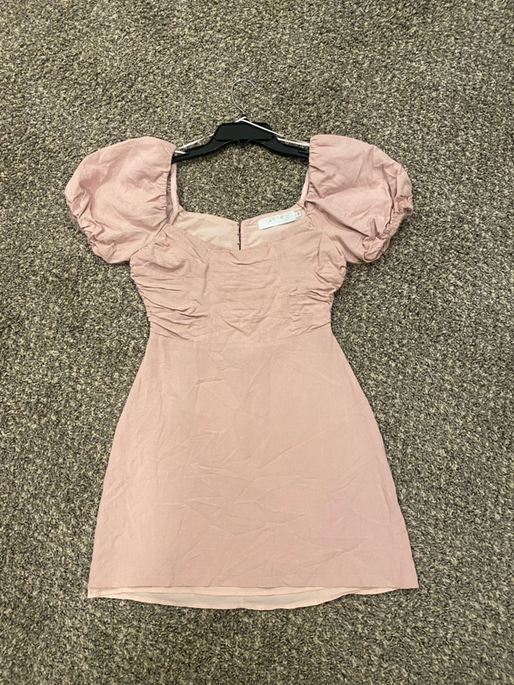 Astr Dusty Pink Puff Sleeve Mini Dress